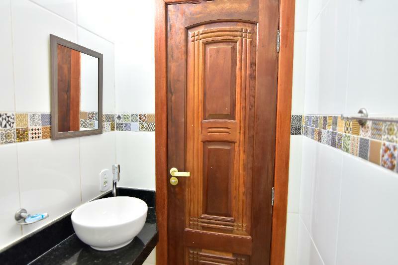 11 Guest house